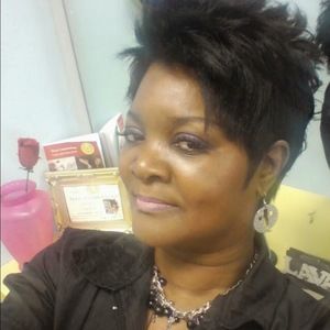 Meet your Posher, Lavada